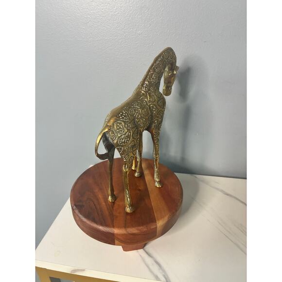 Vintage Solid Brass Giraffe Pair – Mama & Baby – Heavy, Detailed, Stunning - Picture 5 of 8